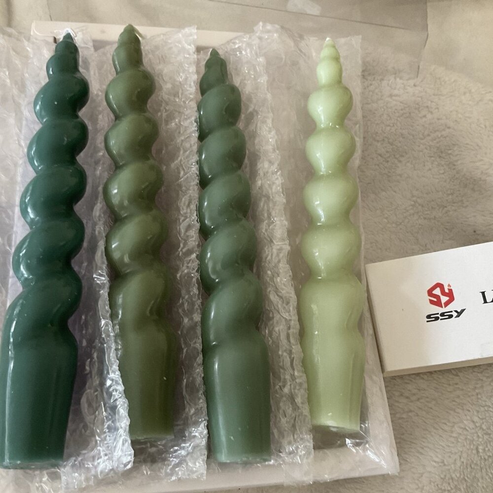 SSY ~ Handmade Spiral Green Luxury Tapered Candles ~ 4 Pcs New In Box